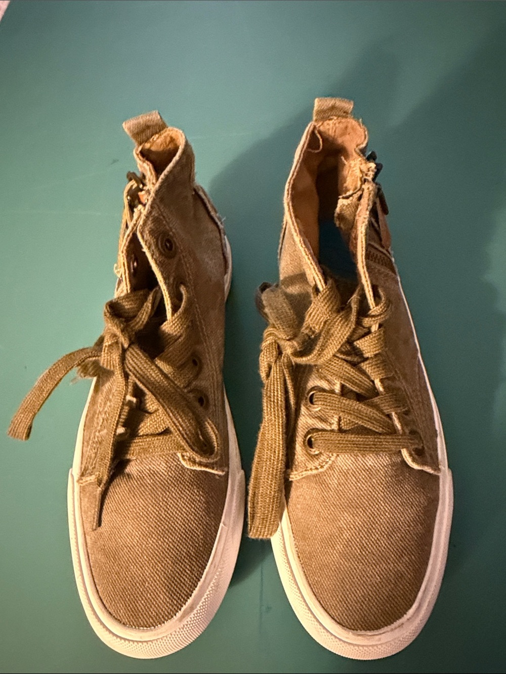 Blowfish Greenish Tan appearance High-Top Canvas Sneakers. Side Zips. Size 7